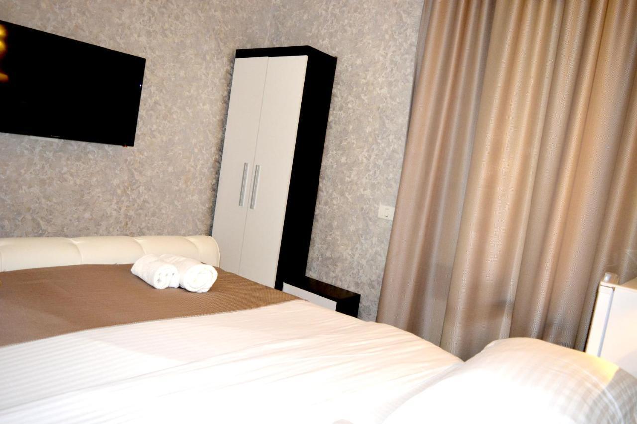 Arizet Boutique Mamaia Otel Dış mekan fotoğraf